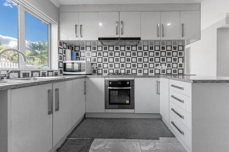 Photo of property in 11 Lochinver Road, Papatoetoe, Auckland, 2025