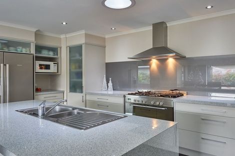 Photo of property in 27 Rodeo Drive, Kelvin Grove, Palmerston North, 4414