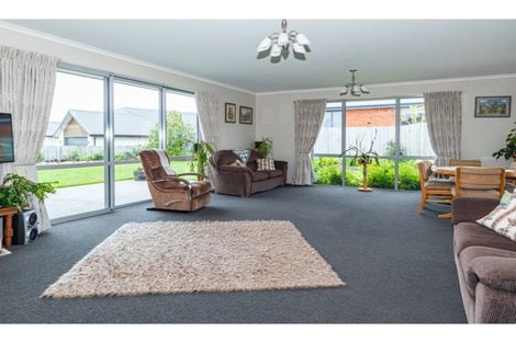 Photo of property in 11 Hunter Hills Drive, Gleniti, Timaru, 7910