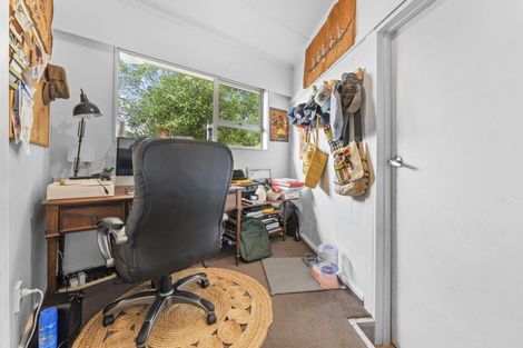 Photo of property in 1 Totara Place, Pahiatua, 4910