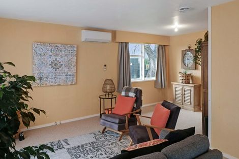 Photo of property in 36 Holdsworth Avenue, Trentham, Upper Hutt, 5018