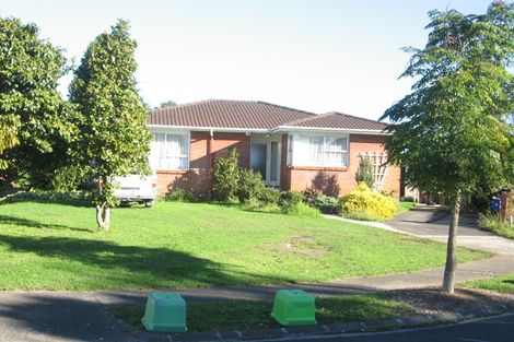 Photo of property in 10 Awakino Place, Manurewa, Auckland, 2102