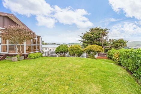 Photo of property in 154 Conclusion Street, Ascot Park, Porirua, 5024