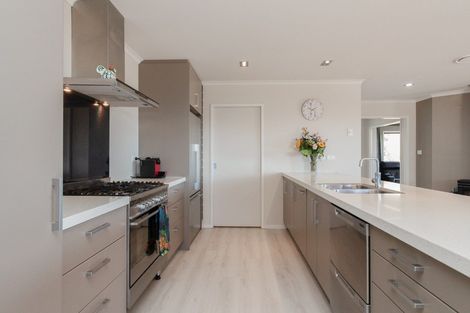 Photo of property in 142 Iles Road, Lynmore, Rotorua, 3010