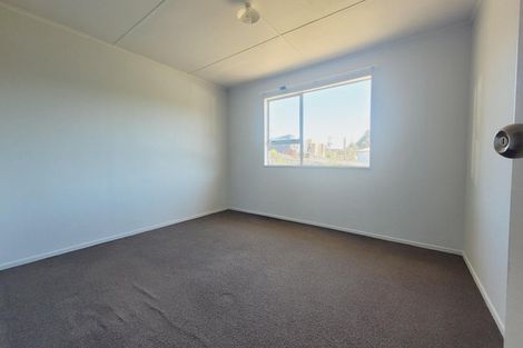 Photo of property in 139 Driver Crescent, Cannons Creek, Porirua, 5024