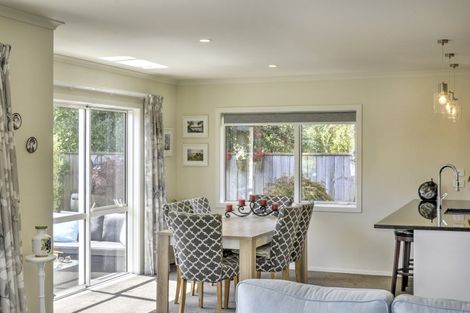 Photo of property in 62 Feist Street, Carterton, 5713