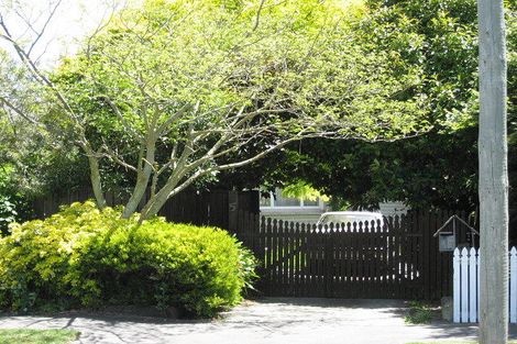 Photo of property in 5 Penwood Street, Russley, Christchurch, 8042