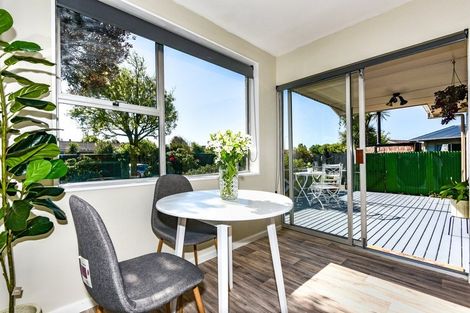 Photo of property in 30 Shetland Street, Woolston, Christchurch, 8062