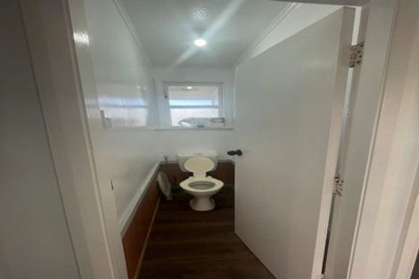 Photo of property in 77 Mould Street, Waitara, 4320