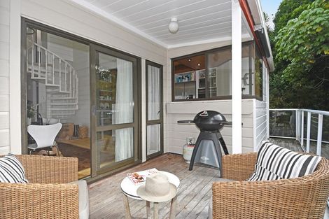 Photo of property in 47 Grand View Road, Leigh, 0985