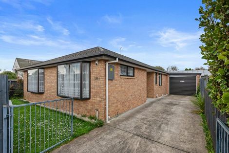 Photo of property in 120a Elizabeth Street, Riccarton, Christchurch, 8041