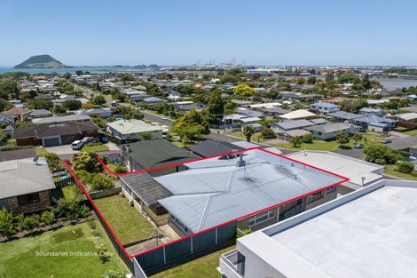 Photo of property in 4 Mana Street, Otumoetai, Tauranga, 3110