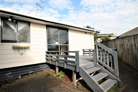 Photo of property in 3 Lowburn Place, Clover Park, Auckland, 2019