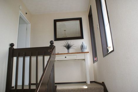 Photo of property in 20 Taupata Street, Redcliffs, Christchurch, 8081