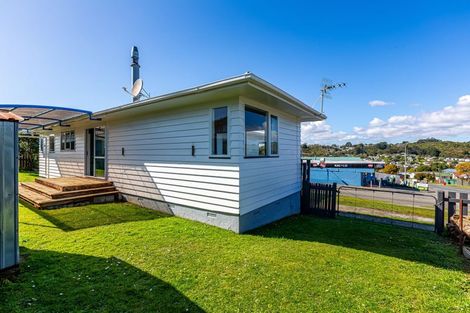 Photo of property in 1 Caduceus Place, Ascot Park, Porirua, 5024