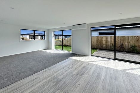 Photo of property in 9 Mackinnon Street, Marshland, 8083