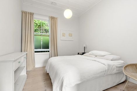 Photo of property in 14 Beaconsfield Street, Devonport, Auckland, 0624