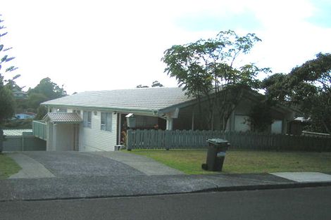 Photo of property in 17 Meadowvale Avenue, Forrest Hill, Auckland, 0620