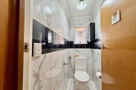 Photo of property in 2/34 Wallace Road, Papatoetoe, Auckland, 2025