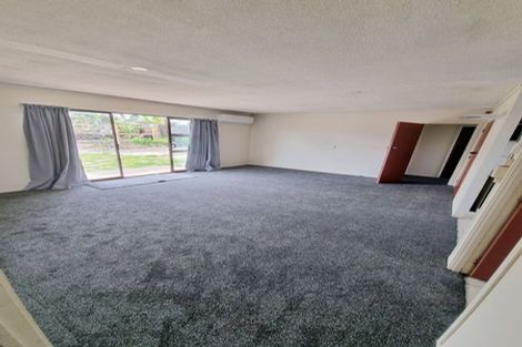 Photo of property in 3/4a Vine Street, Mangere East, Auckland, 2024