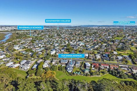 Photo of property in 76a Ennis Avenue, Pakuranga Heights, Auckland, 2010