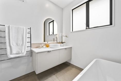 Photo of property in 3 Harrier Lane, Marshland, 8051