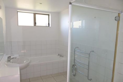 Photo of property in 36 Waverton Terrace, Churton Park, Wellington, 6037