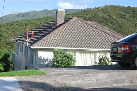 Photo of property in 19 Hiwi Crescent, Titahi Bay, Porirua, 5022