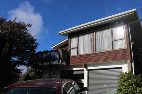 Photo of property in 7 Saint Aidans Way, Tawa, Wellington, 5028