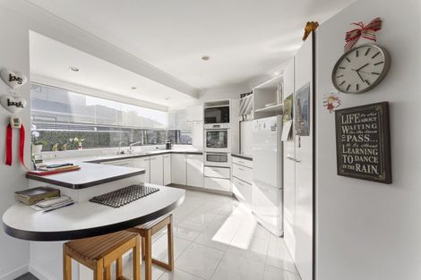 Photo of property in 149e Heta Road, Highlands Park, New Plymouth, 4312