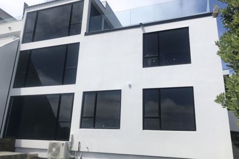 Photo of property in 11b Inverness Lane, Redcliffs, Christchurch, 8081