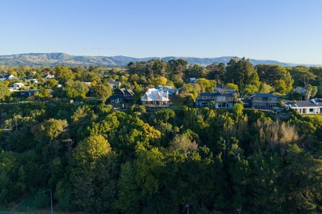 Photo of property in 96 Clifton Terrace, Fitzherbert, Palmerston North, 4410