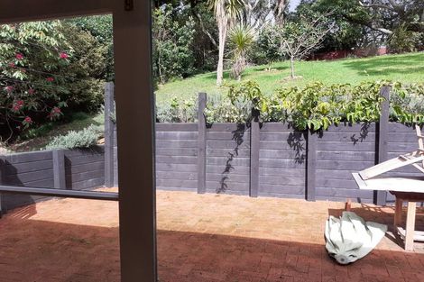 Photo of property in 43 Evans Road, Glen Eden, Auckland, 0602