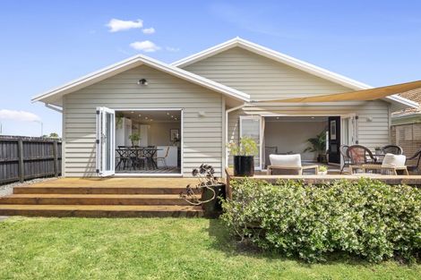 Photo of property in 17 Normanby Street, Fitzroy, New Plymouth, 4312