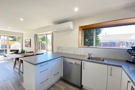 Photo of property in 2/41a Laurence Street, Waltham, Christchurch, 8011