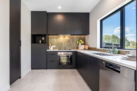 Photo of property in 29 Brandon Road, Manly, Whangaparaoa, 0930