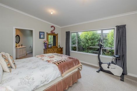 Photo of property in 54 Easton Way, Levin, 5510