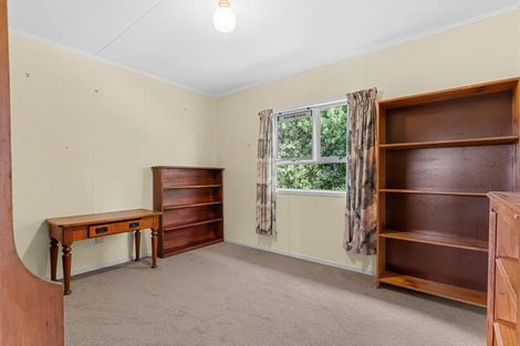 Photo of property in 11 Kelly Street, Baylys Beach, Dargaville, 0377