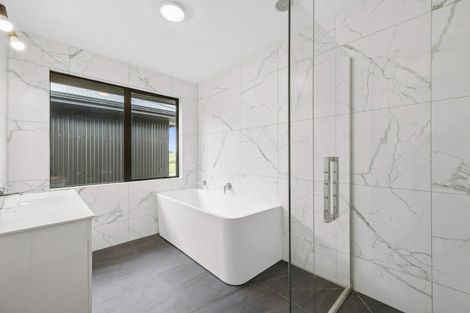 Photo of property in 30b Moeraki Boulders Road, Moeraki, Palmerston, 9482