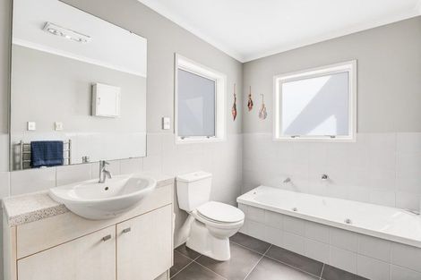 Photo of property in 17 Cape Cod Drive, Gulf Harbour, Whangaparaoa, 0930