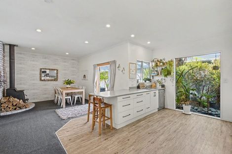 Photo of property in 52 Brougham Street, Westport, 7825