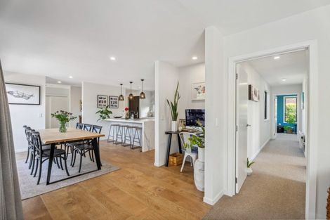 Photo of property in 10 Chadlington Way, Lower Shotover, Queenstown, 9304