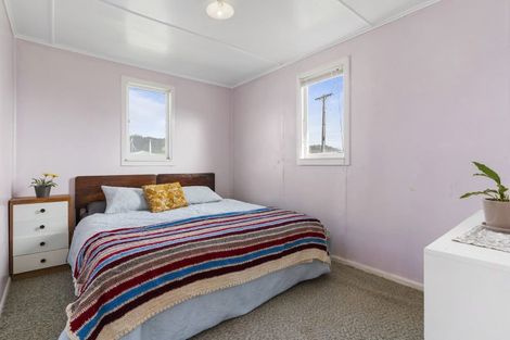 Photo of property in 207 Tamaki Road, Whangamata, 3620