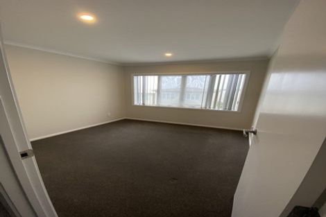 Photo of property in 32 Fernly Rise, Flat Bush, Auckland, 2019