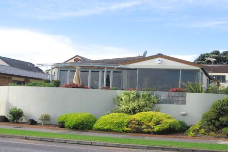 Photo of property in 22 The Parade, Bucklands Beach, Auckland, 2012