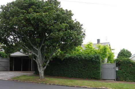 Photo of property in 30 Ohinerau Street, Remuera, Auckland, 1050