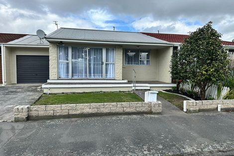 Photo of property in 2/80 Charles Street, Waltham, Christchurch, 8011