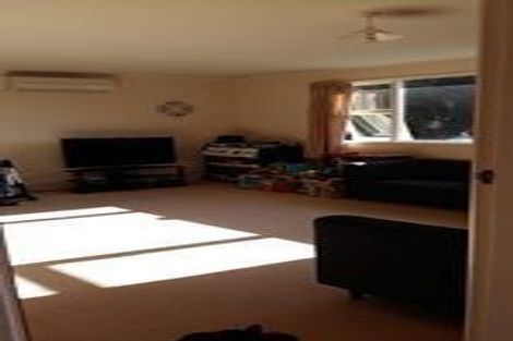 Photo of property in 38-40 Richmond Avenue, Karori, Wellington, 6012