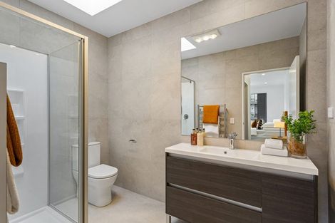 Photo of property in 110 Symes Drive, Red Beach, 0932