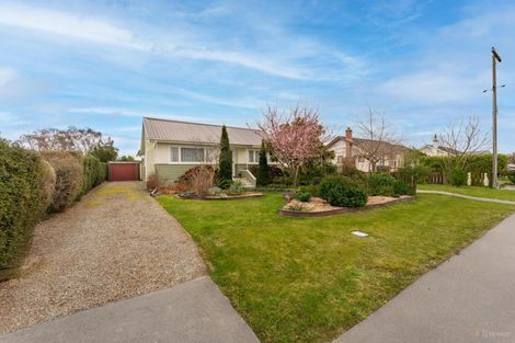 Photo of property in 8 Moorhouse Street, Waimate, 7924